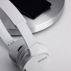 Auscultadores Sony MDRZX110APW | com microfone | Jack 3.5 | Branco barato